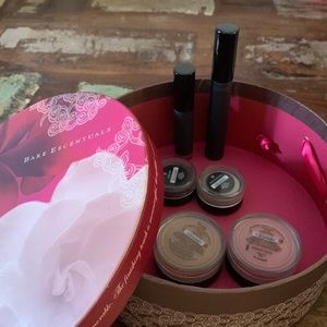 Rare— 6 piece bareMinerals collection